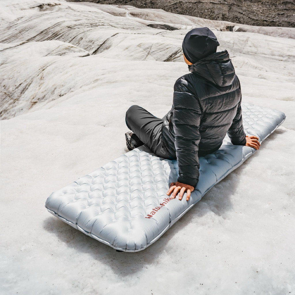 sleping pad matras tiup original Naturehike 5.8/8.8 R-Value Camping Sleeping pad