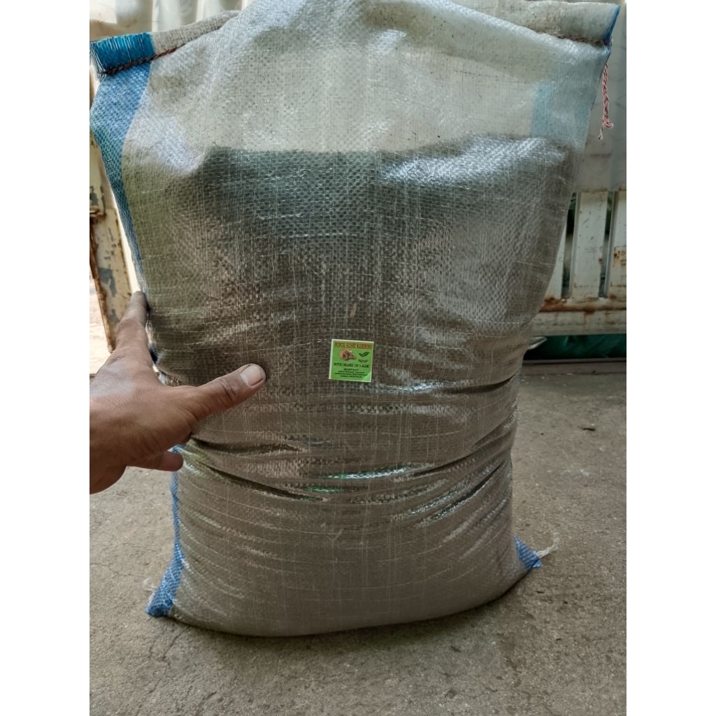 kohe kambing halus kemasan karung 25 kg pupuk organik