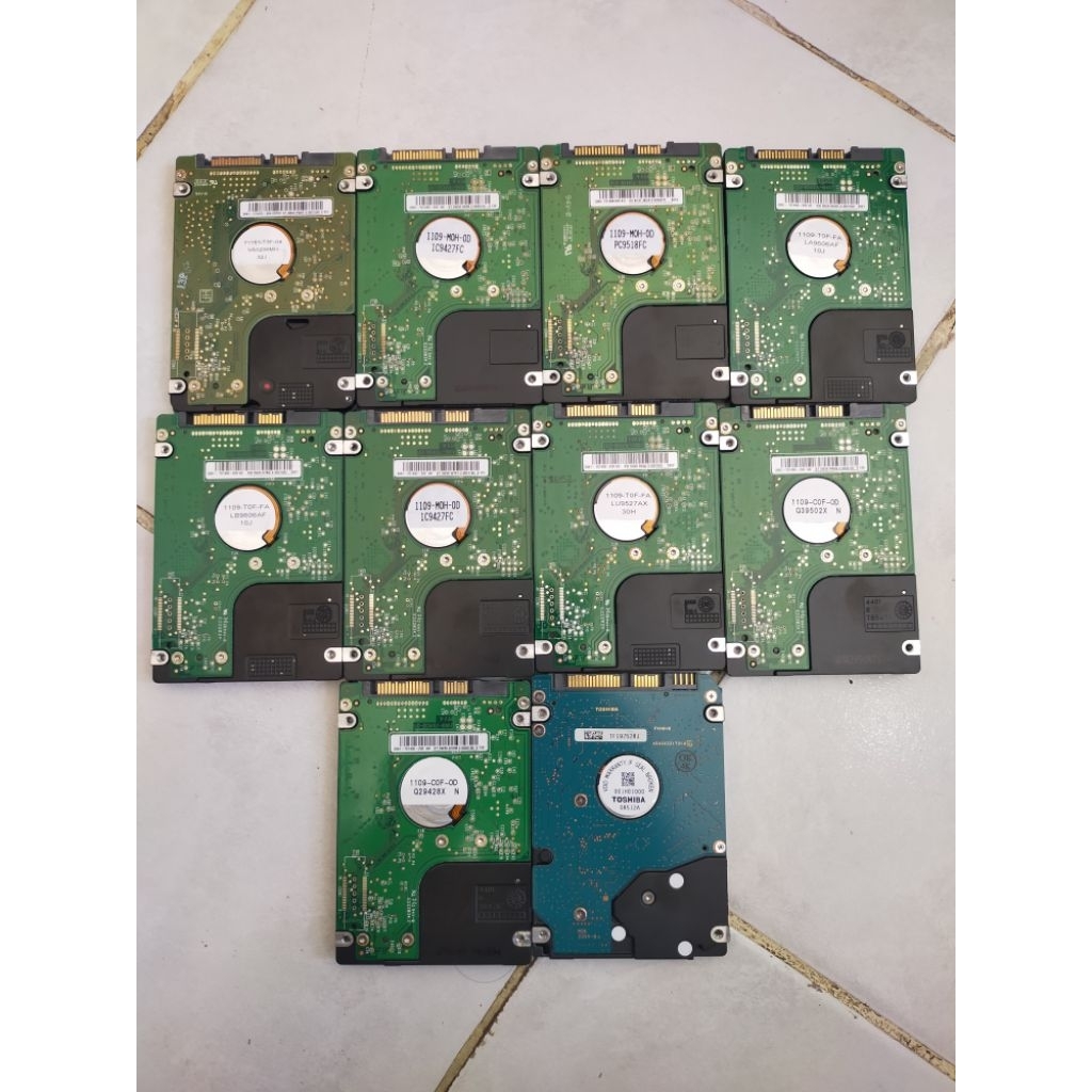 Bahan Lebur Leburan Scrap Hardisk Laptop 2,5 Rusak Hdd Utuh Rusak