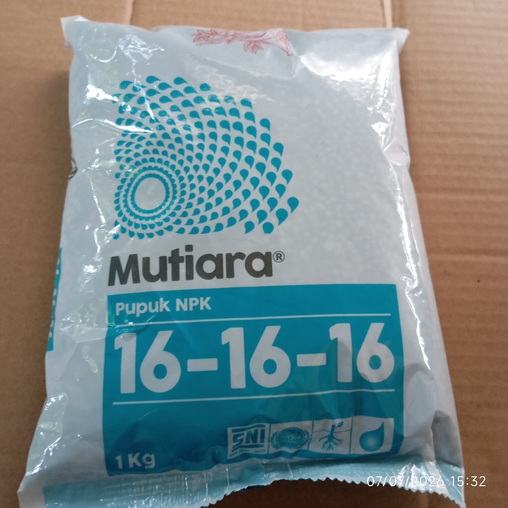 tanaman hias NPK mutiara - NPK 16 16 16 pupuk NPK yaramila