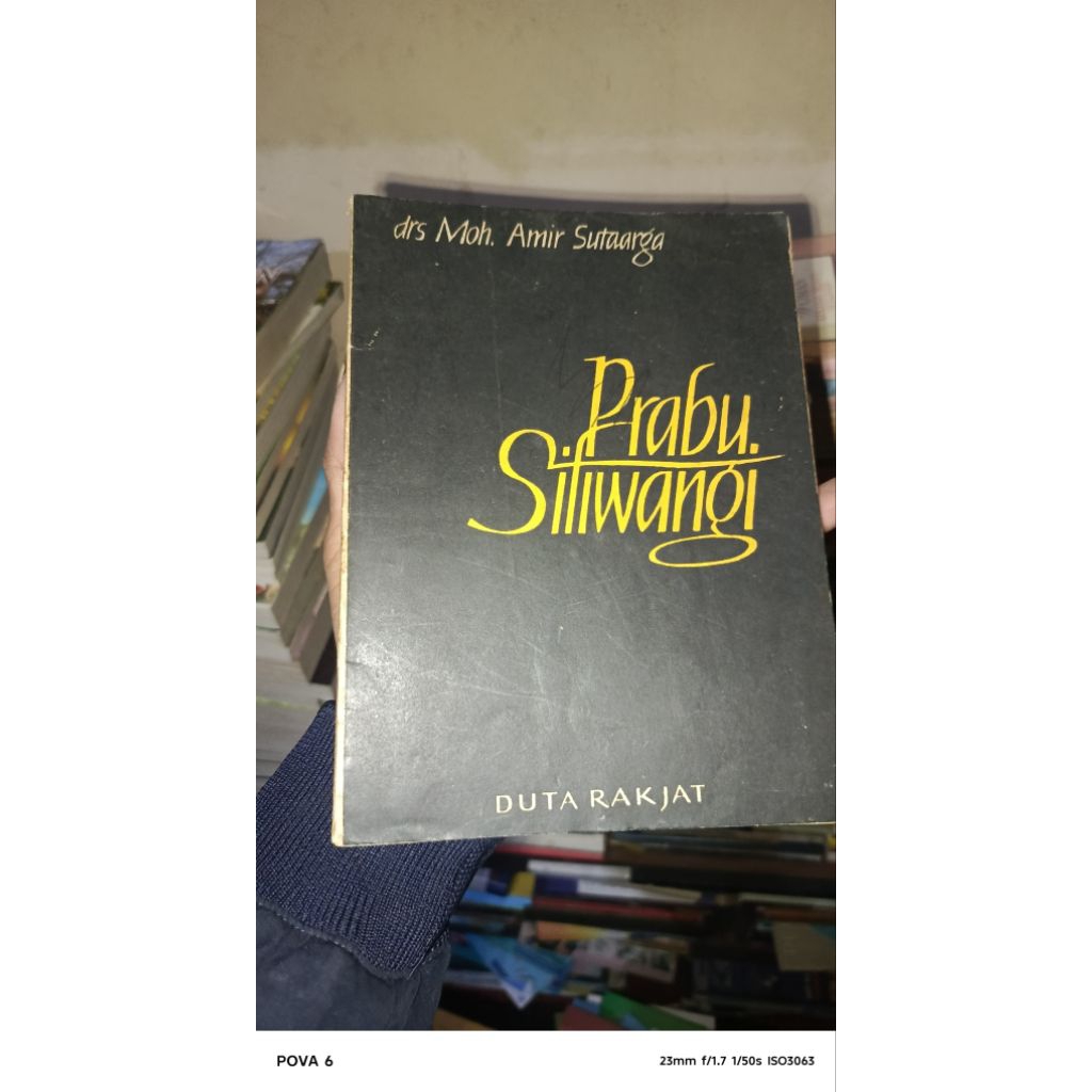 BUKU SEJARAH PRABU SILIWANGI TAHUN 1965