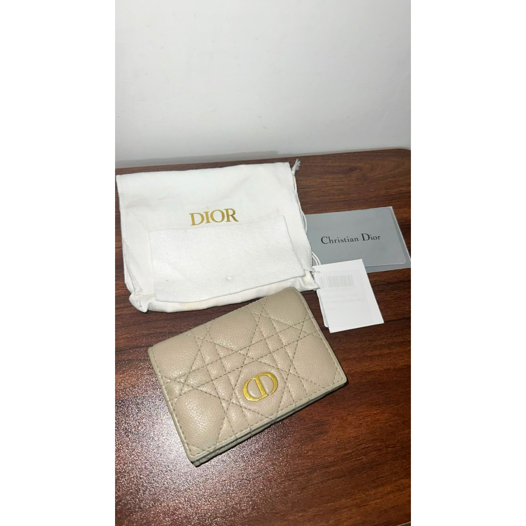 Preloved branded , wallet dior ,Prelove authentic