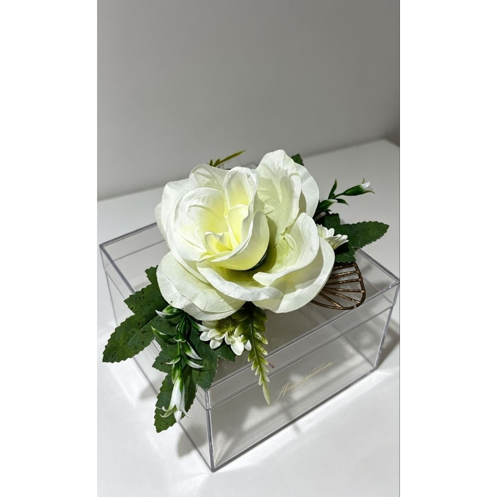 rangkaian bunga box seserahan /bunga hidden seserahan bunga hiasan seserahan hiasan hantaran siap pa