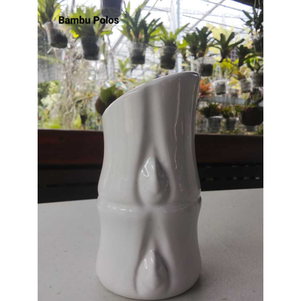 BAMBU POLOS Vas Bunga Keramik Putih Desain Unik