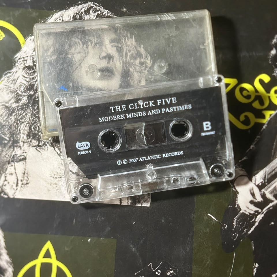 kaset pita the click five Modern minds and pastimes