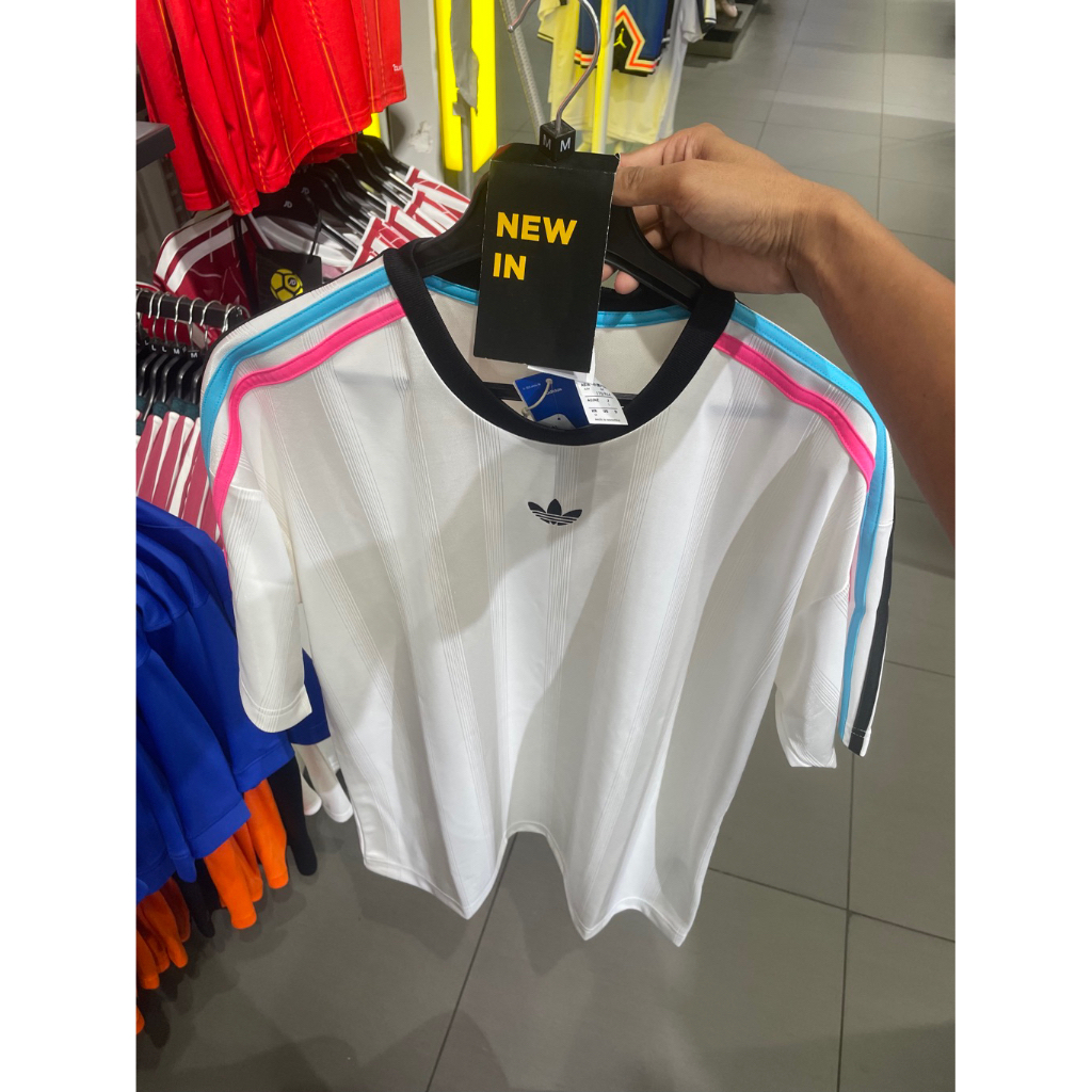 Kaos jersey jacquard adidas