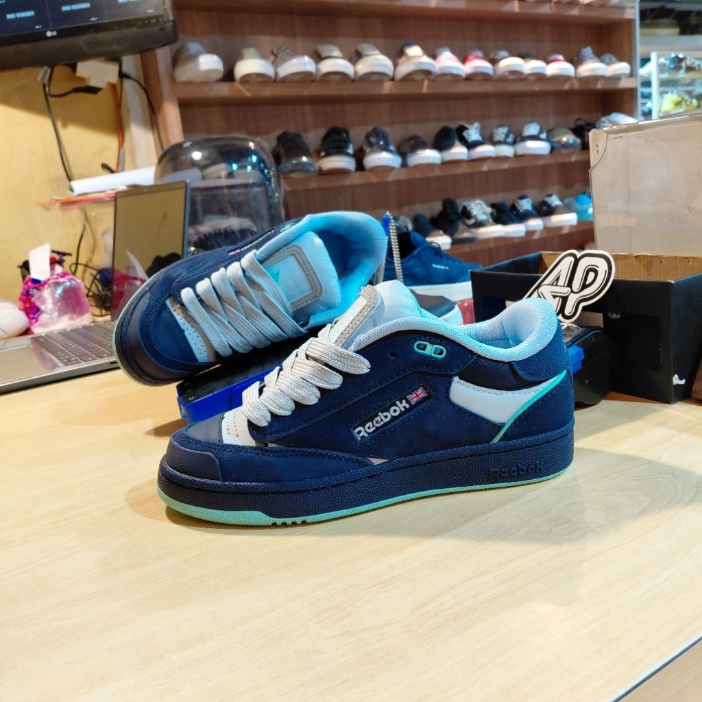Reebok Club C Bulc Navy Mint