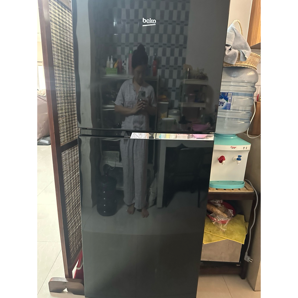 Beko Kulkas 2 Pintu RDNT371E50VK - 371 Liter Inverter