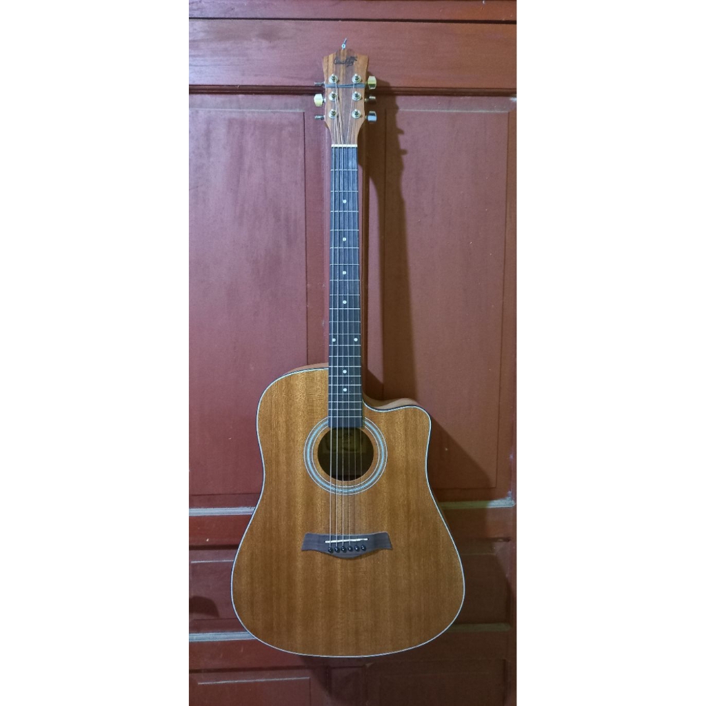 Gitar Akustik Cowboy GWC-240 NS Second (Mulus) Original
