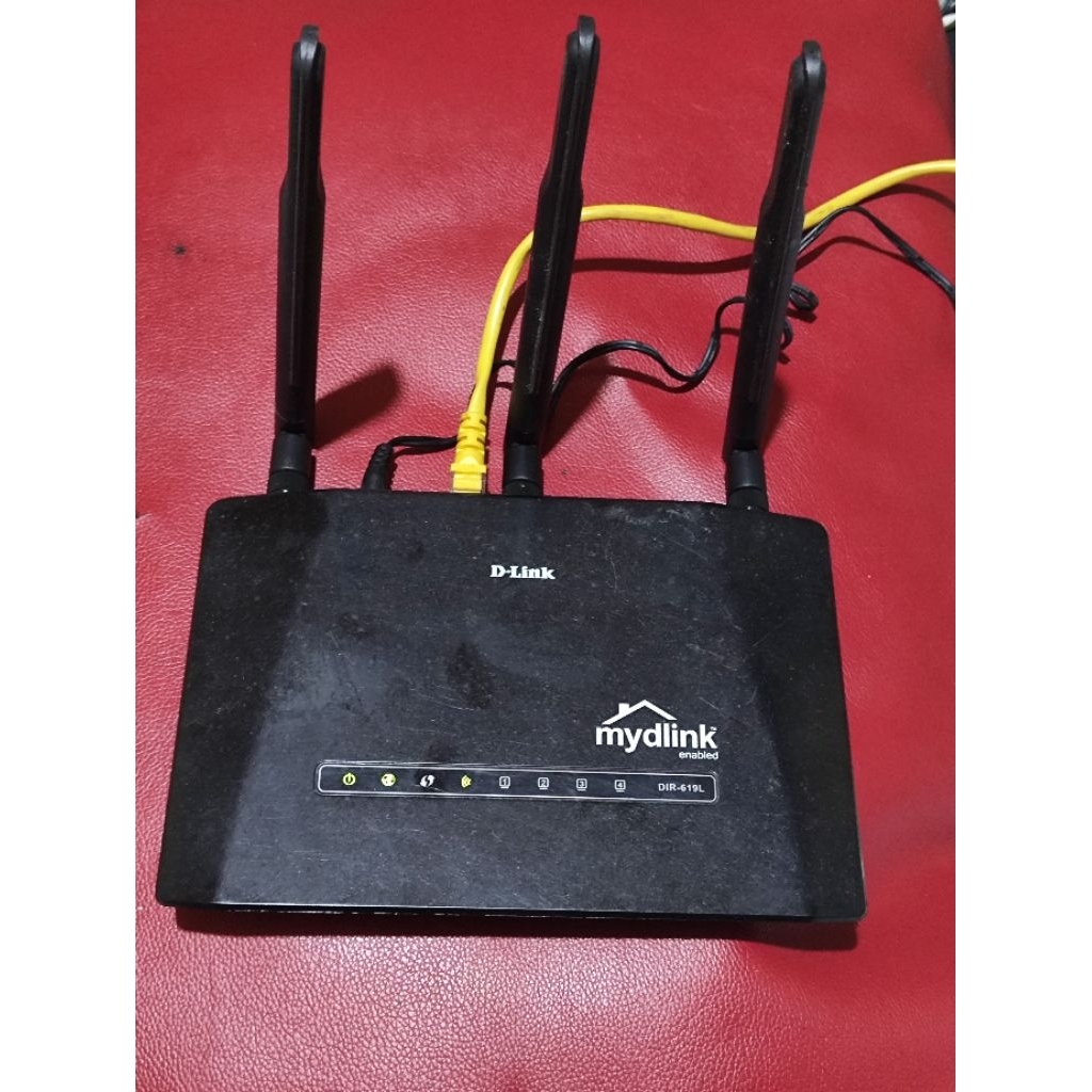 D- link  878/DIR-822 dan DIR-619L