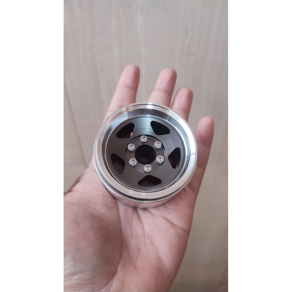 Bandito Velg Beadlock Celong Deep DiskV37 Silver 1.9SCX10