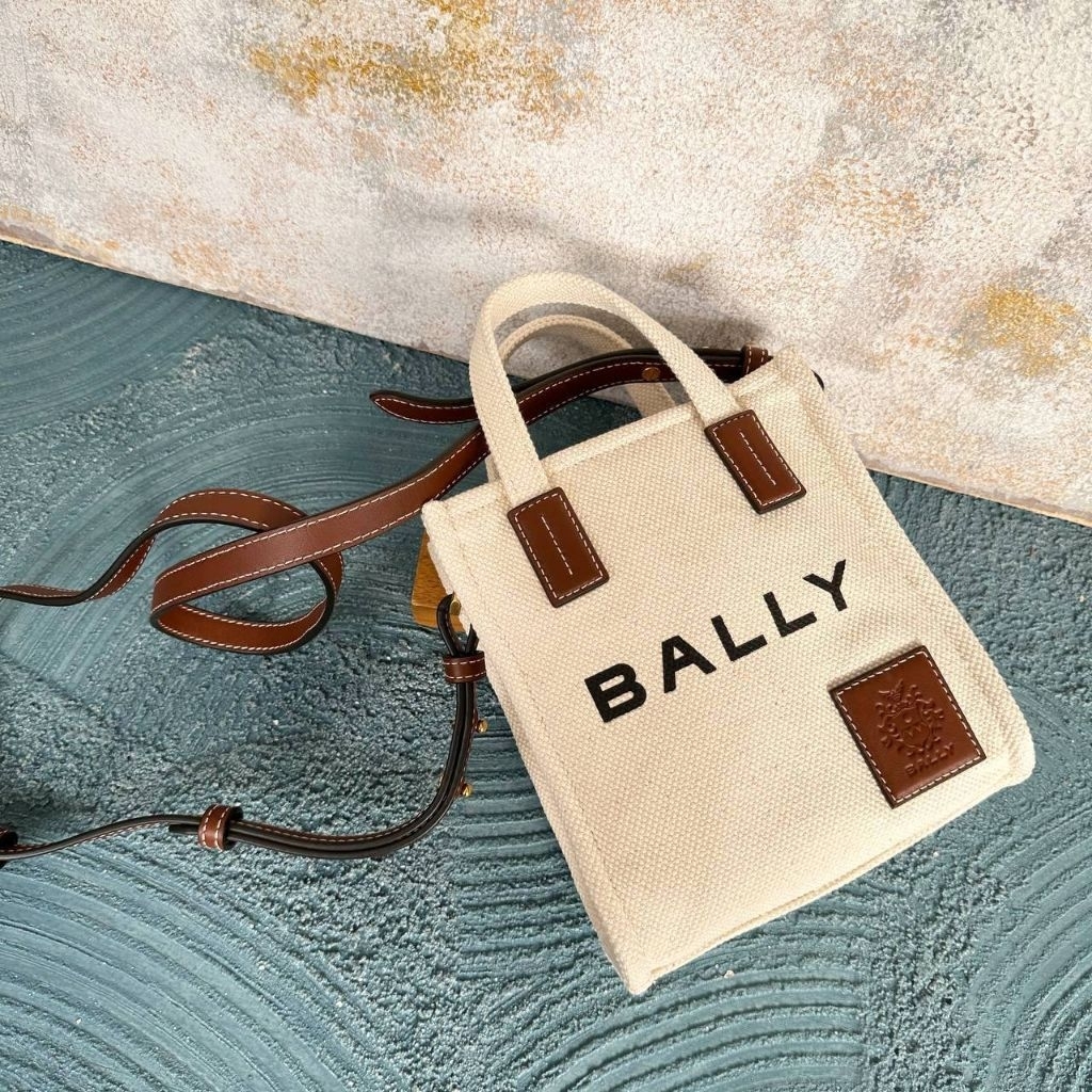 Bally Ak*elie Tote Bag Crossbody