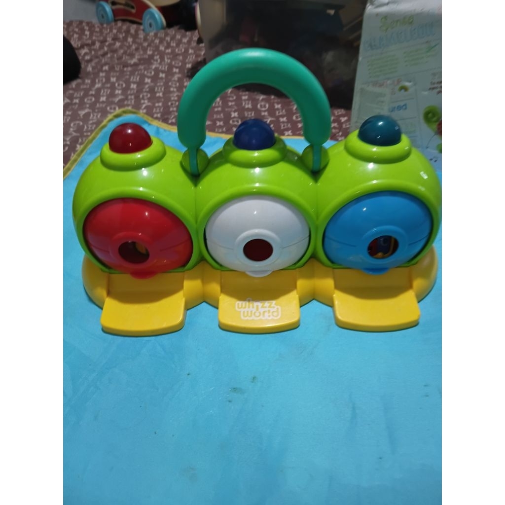 garasi mobil elc