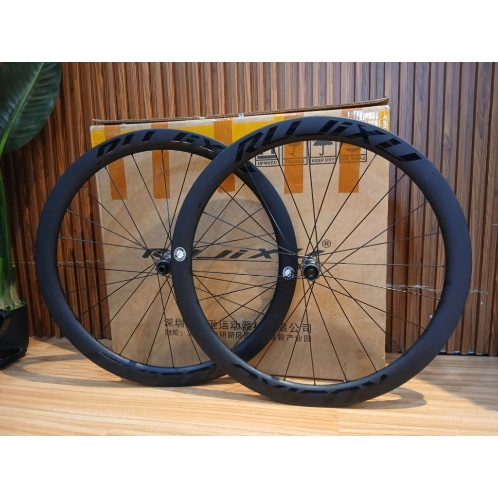 WHEELSET ROADBIKE RUJIXU AERO ARSL 46MM DISCBRAKE CARBON RATCHET 60T BARU