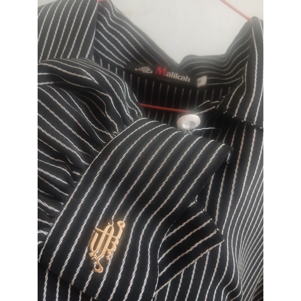 Preloved Ferha AbayaMalikah