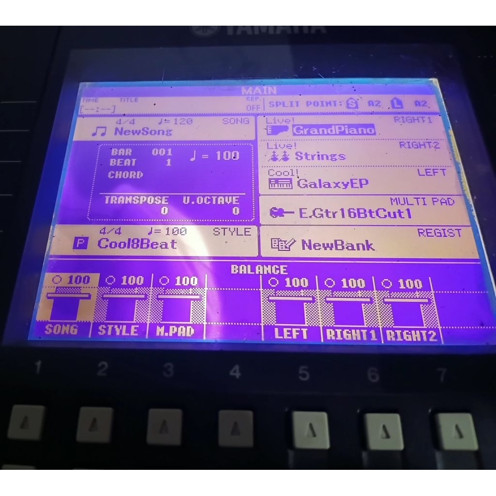Yamaha PSR S710
