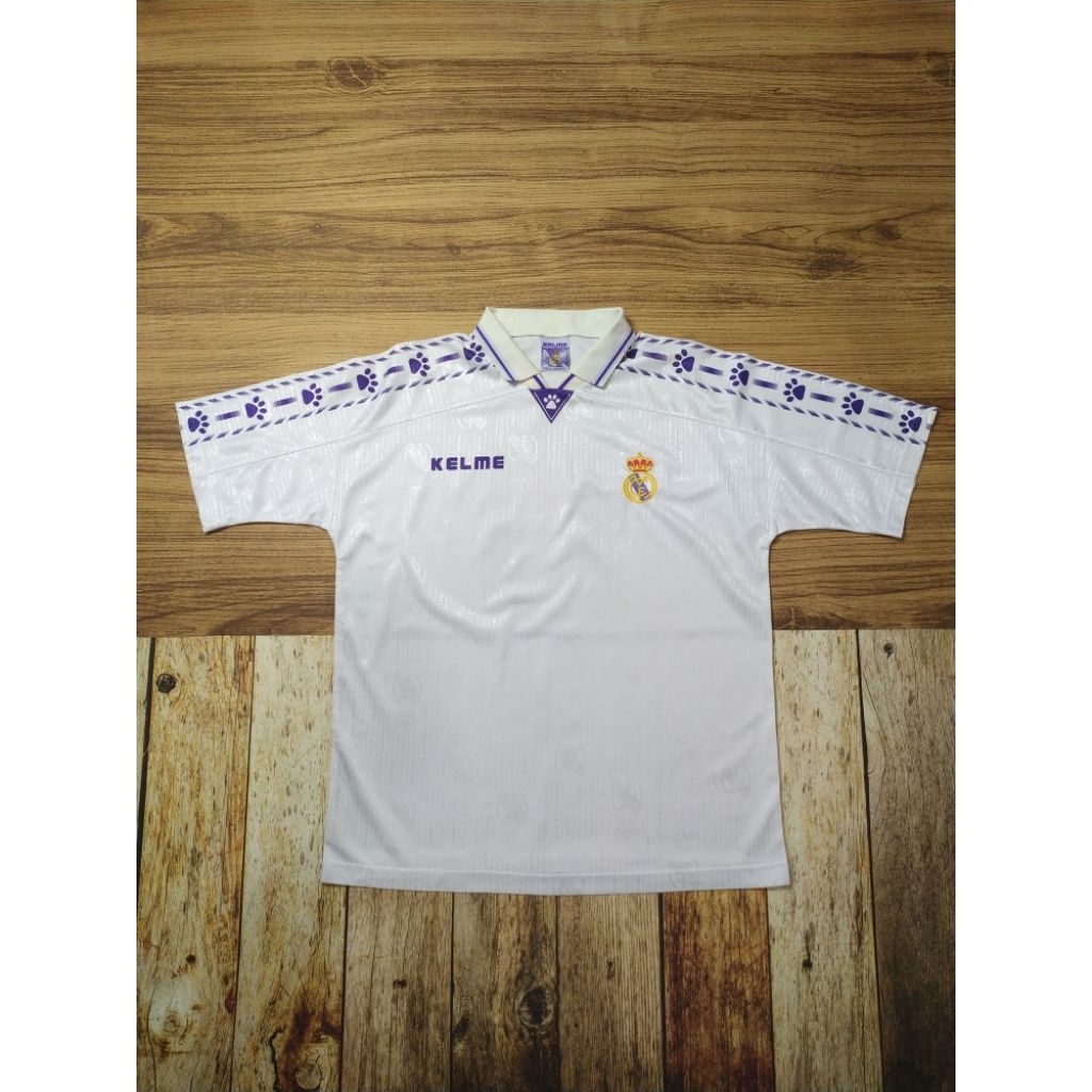 Vintage Real Madrid FC 1996-1997 Home Jersey