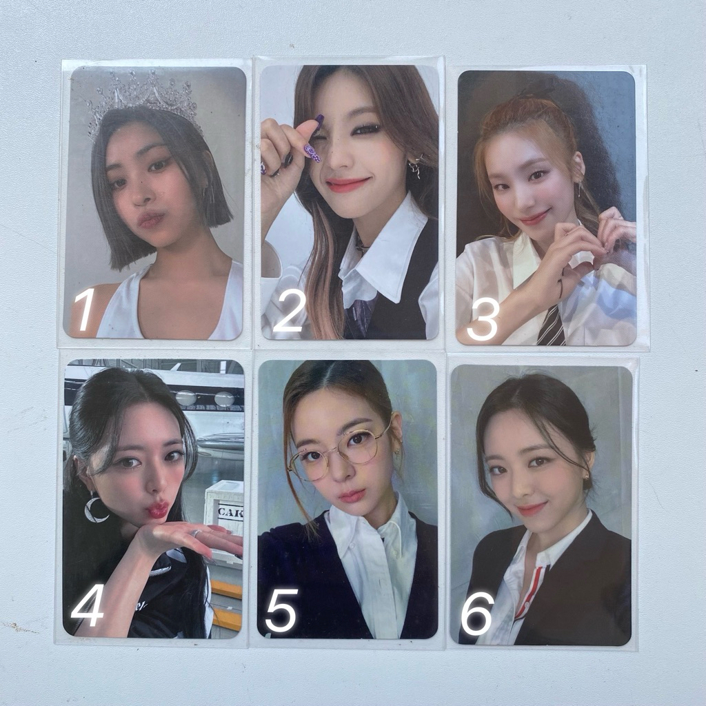 PC ITZY OFFICIAL PHOTOCARD RYUJIN YEJI YUNA LIA CHAERYEONG ALBUM CHESIRE CHECKMATE KILL MY DOUBT UNT