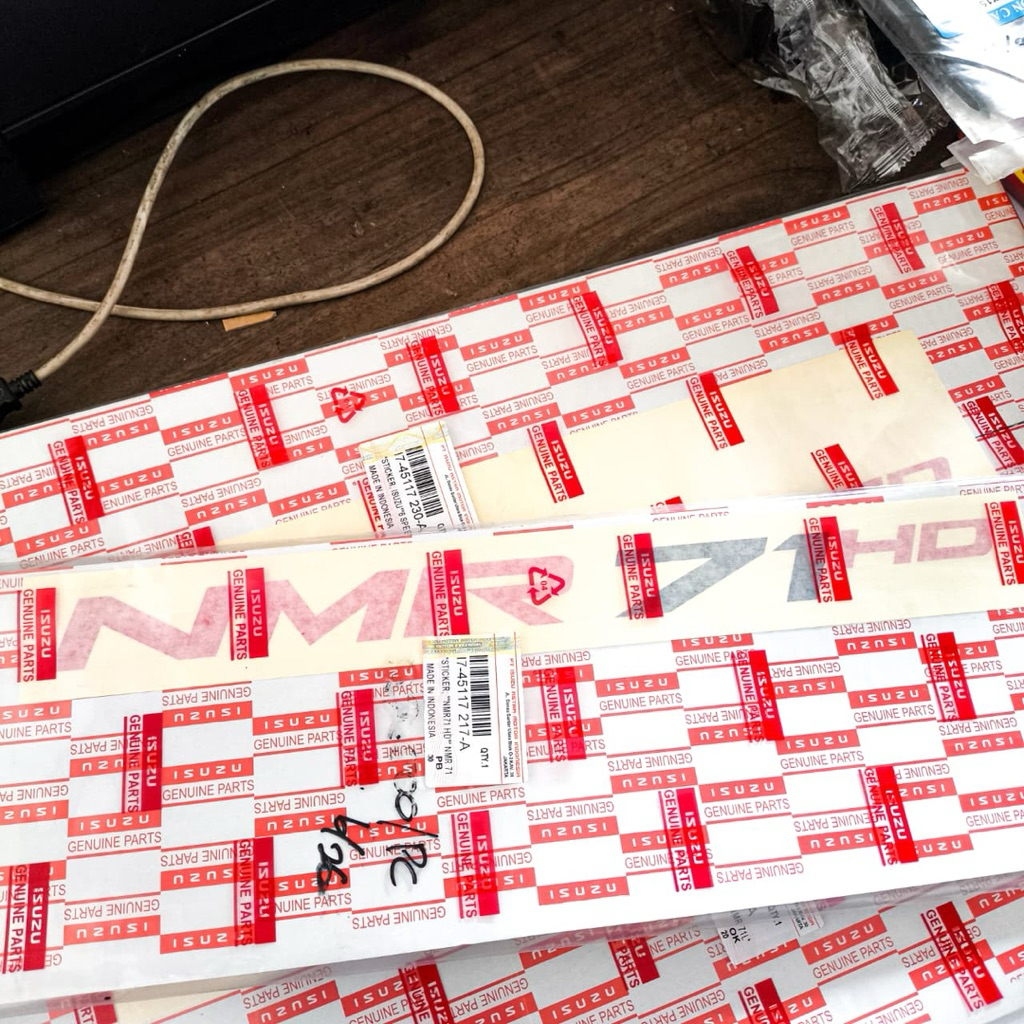 STICKER NMR 71 HD STIKER KABIN NMR 71 HD Original