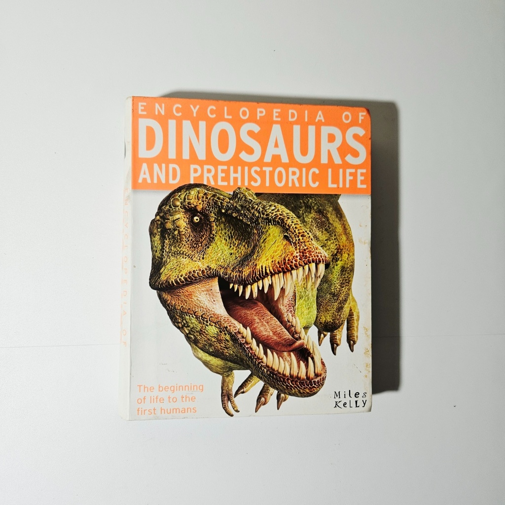 Buku Encyclopedia of Dinosaurs and Prehistoric Life - Miles Kelly