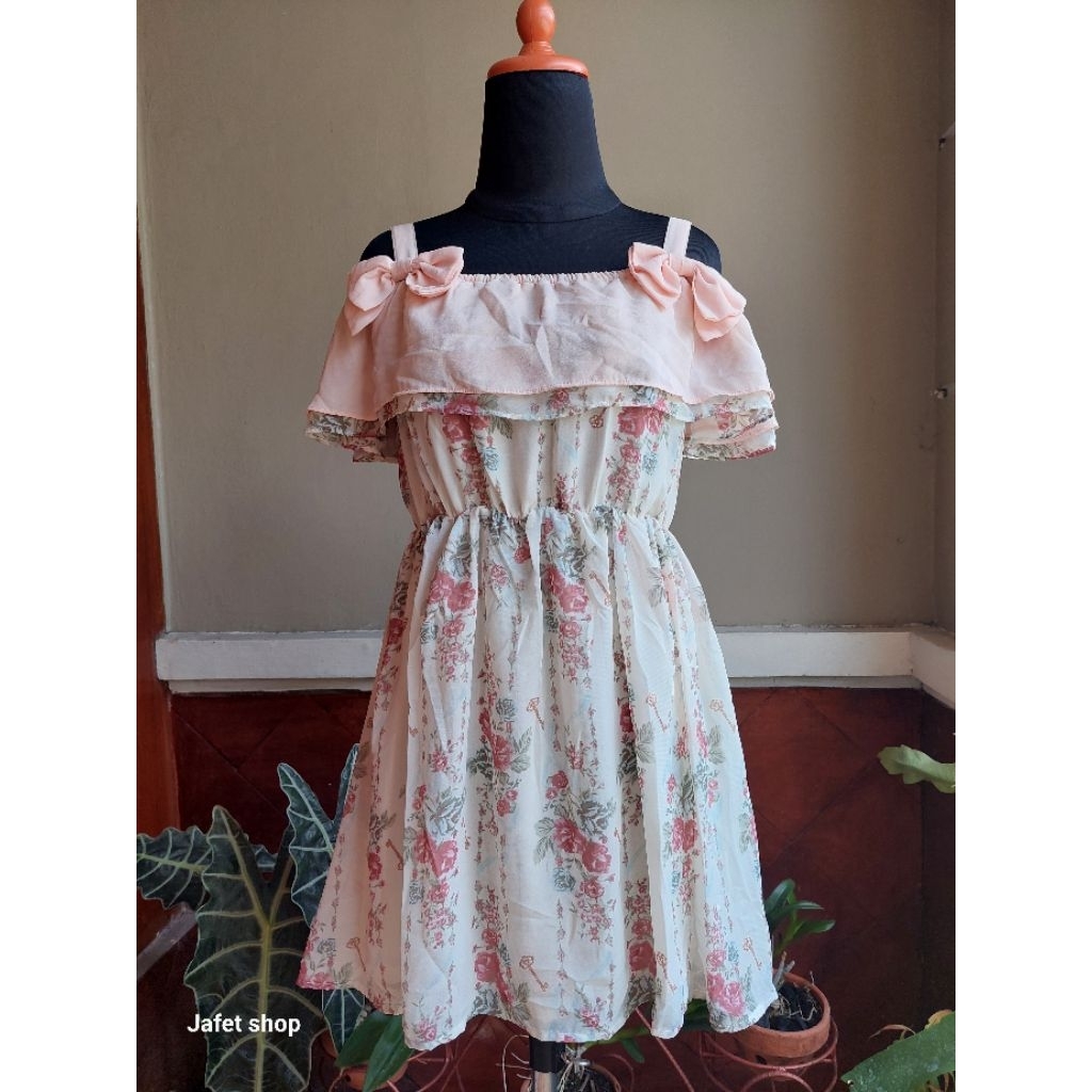atasan wanita motif shabby