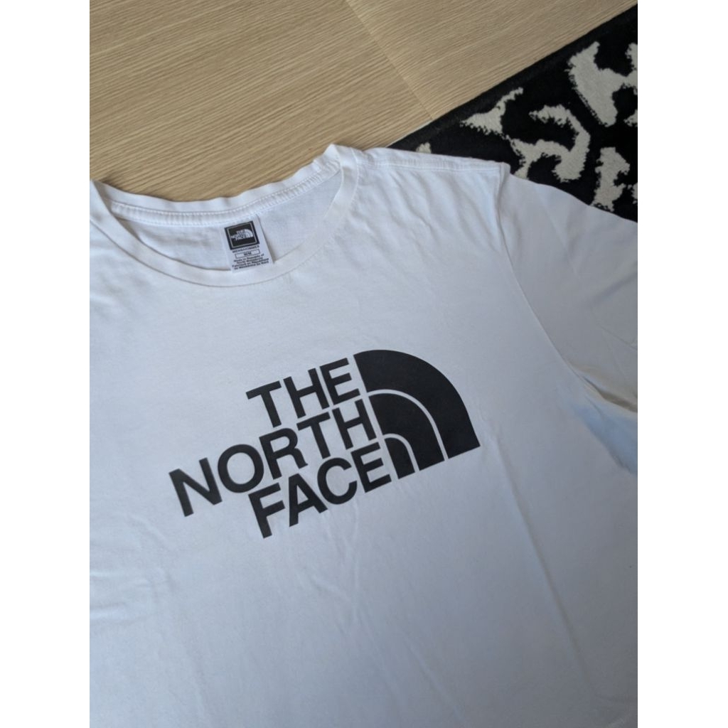Kaos TNF second