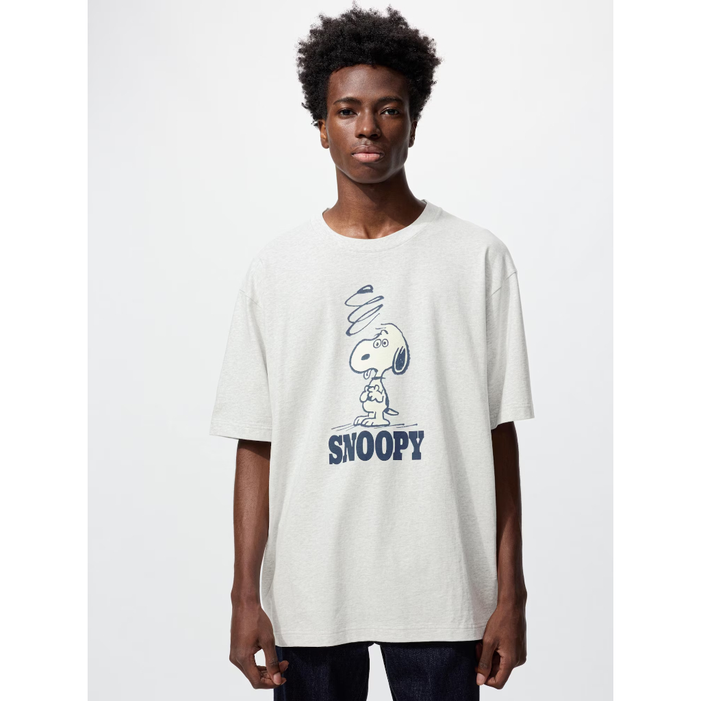 Uniqlo Peanuts UT (T-Shirt) [E485037] Kaos Pria
