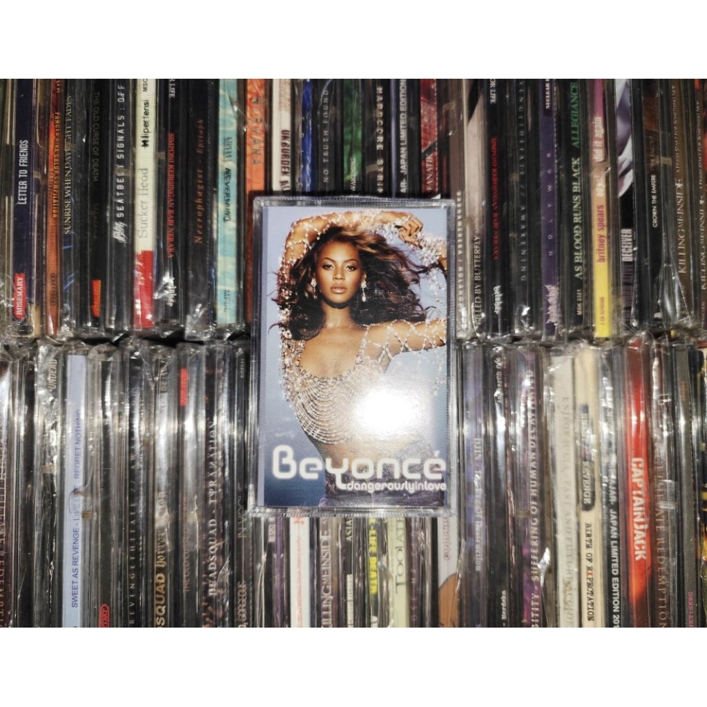 Kaset Beyonce - Dangerously in Love Hit Single Crazy in Love