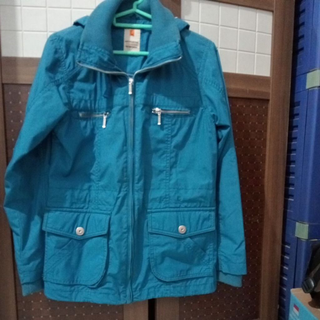 jaket Ako