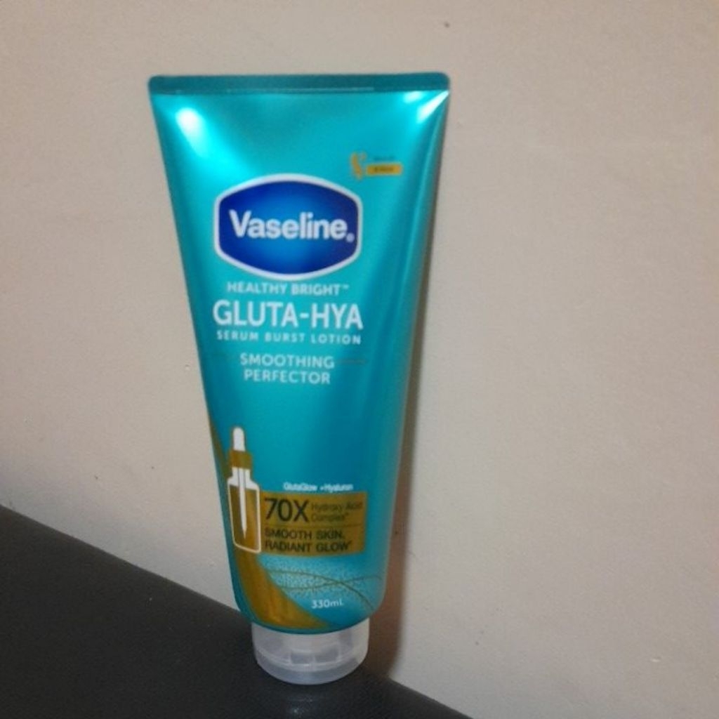 VASELINE SMOOTHING PERFECTOR 330ML UKURAN JUMBO