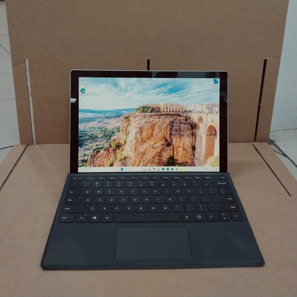Microsoft Surface Pro 7 + , Core i7 Gen 11, Ram 16GB / SSD 512GB MULUSSSSSS