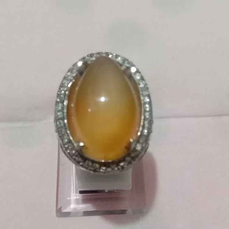 Natural Carnelian / Batu Cempaka