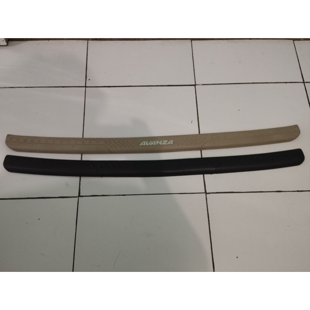 sillplate belakang Toyota Avanza