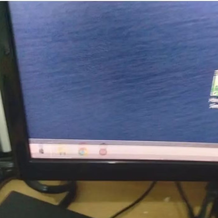 Samsung Curve 24" minus