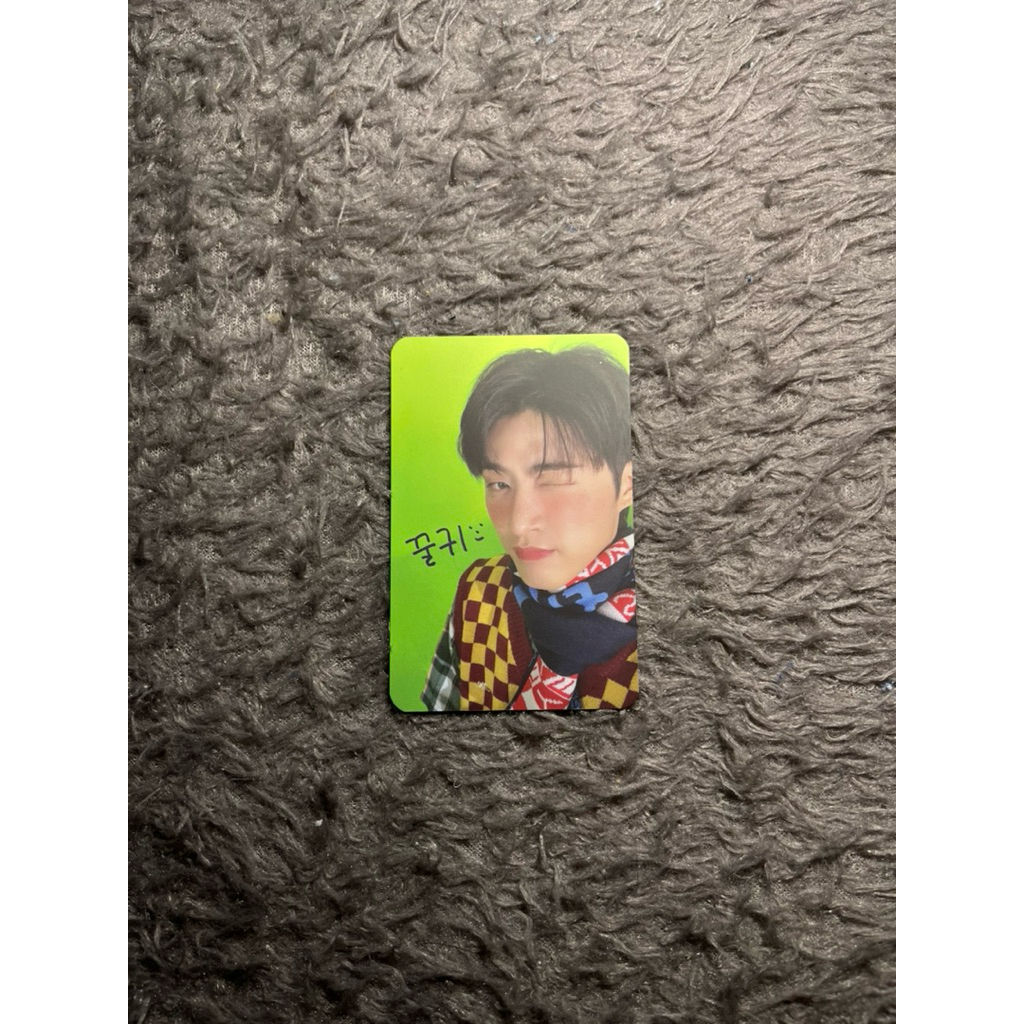 B.I (Hanbin) — WATERFALL Album Photocard