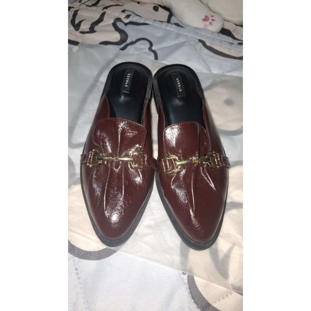 Preloved sendal CEKHAS ukuran 37