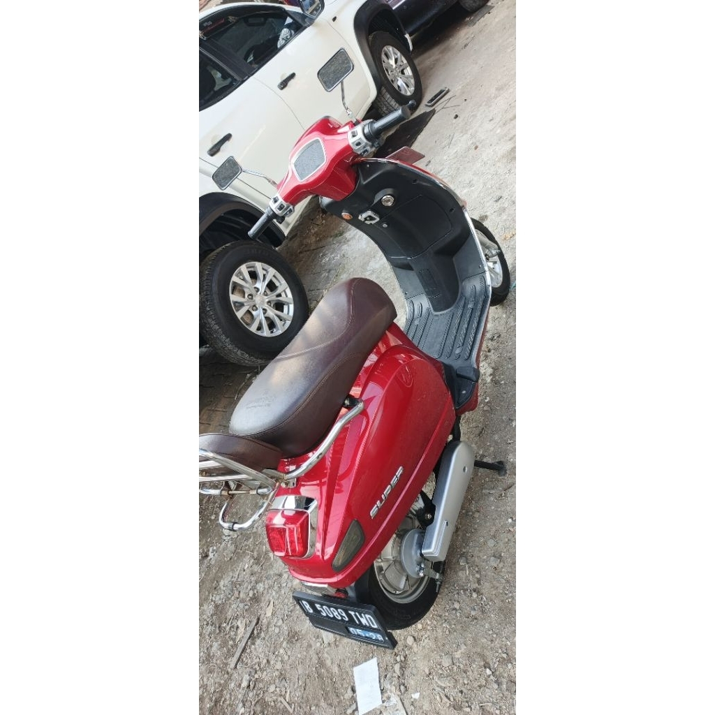 Motor Listrik Uwinfly T3  STNK BPKB / Molis Vespa / Motor Listrik Vespa