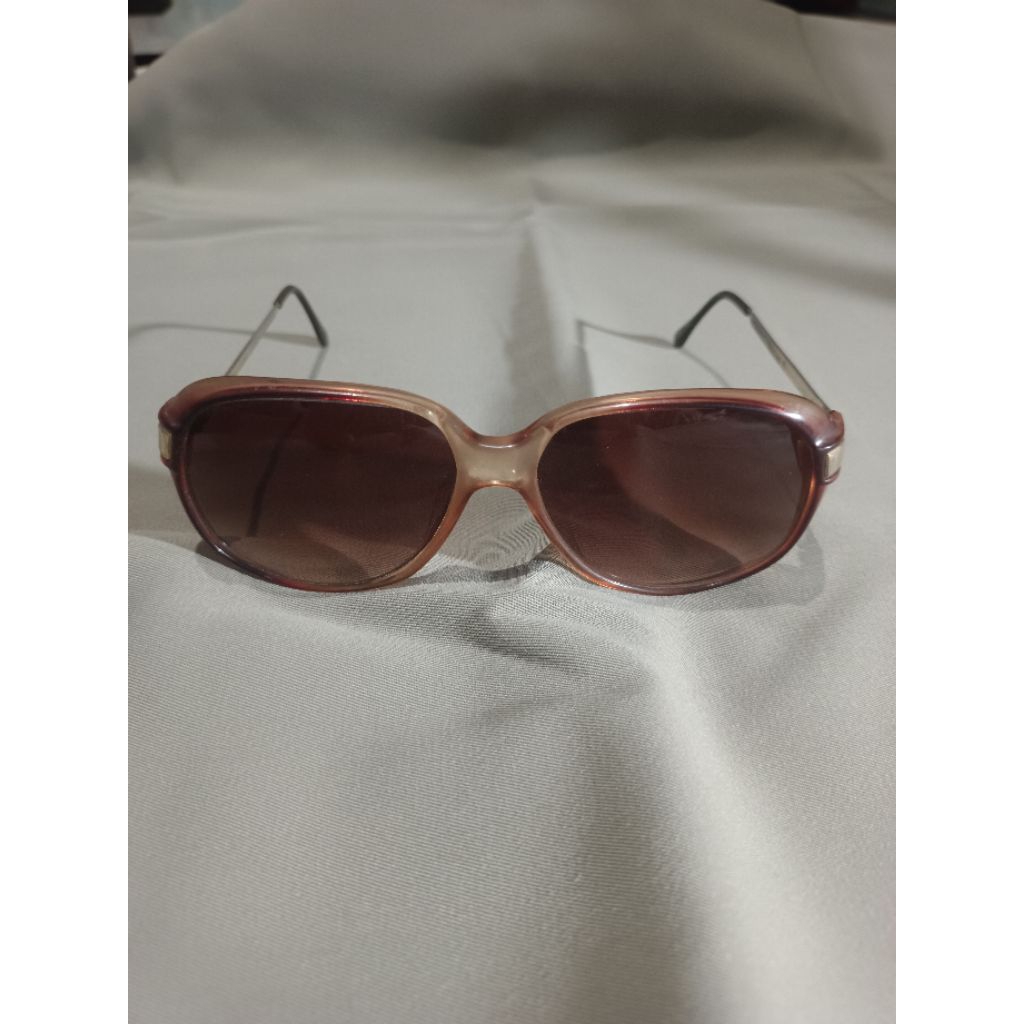 Thrifting bandung | Kaca mata Maxwell vintage