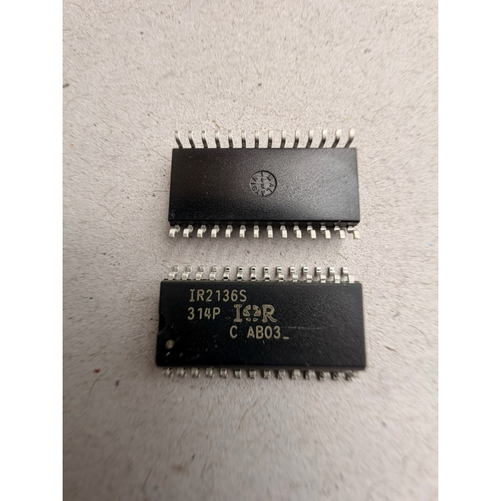 IC IR2136S Ir2136Strpbf IR 2136 S SMD
