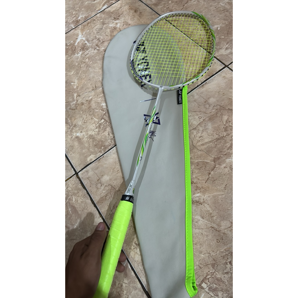 yonex astrox 100 game va