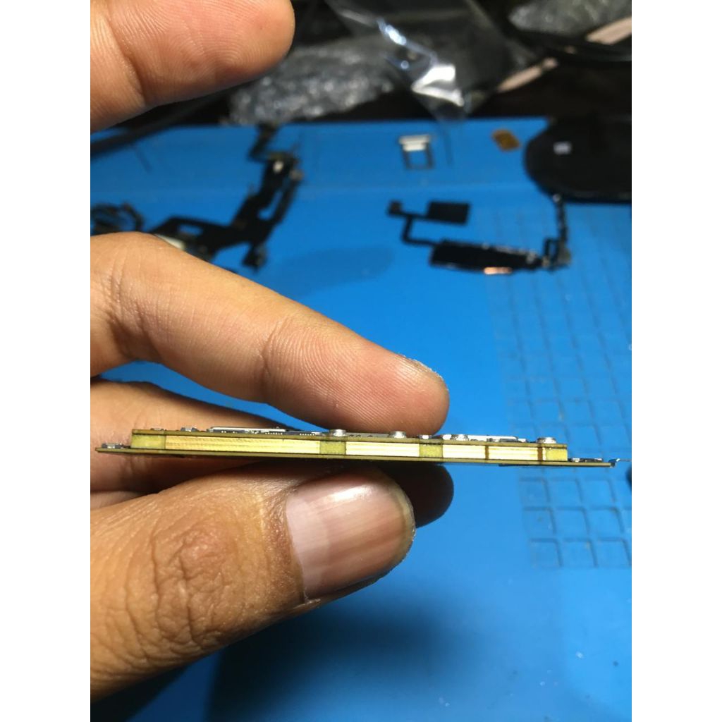 mesin iphone 11 64gb