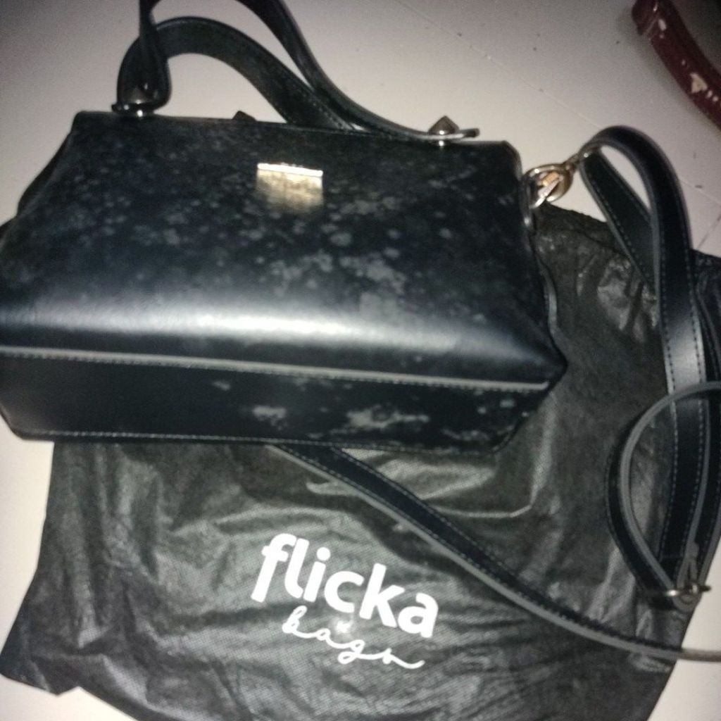 tas flicka PL