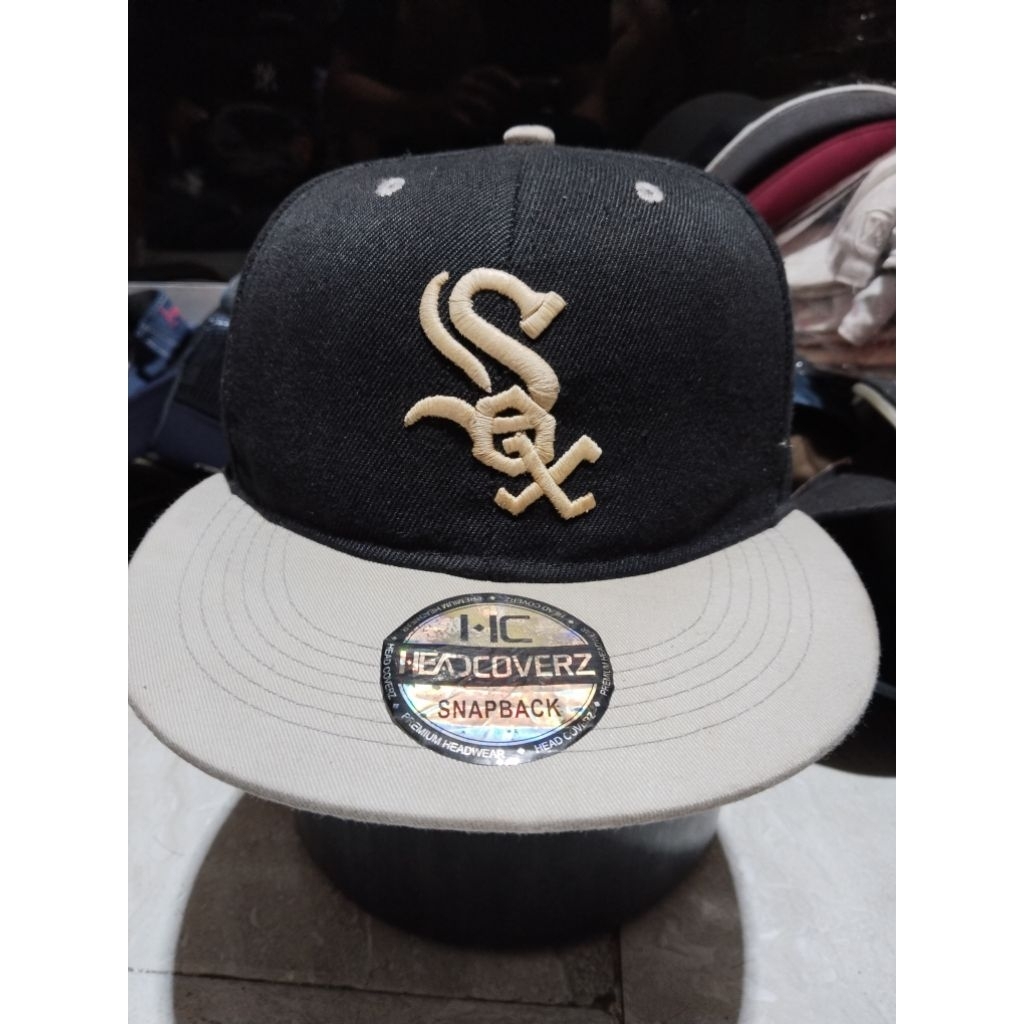 Topi Headcoverz Chicago White Sox Black Beige Snapback Second