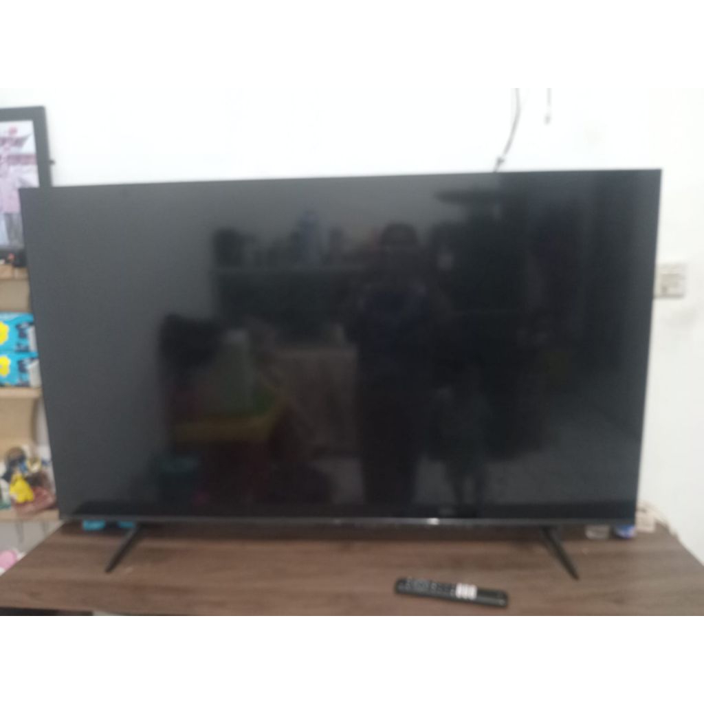 PRELOVED TV Smart TCL 55 Inch dengan Gambar HD dan Suara Imersif