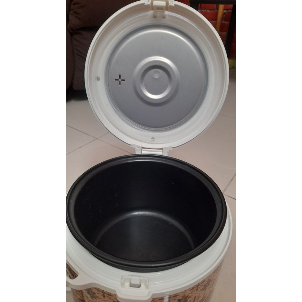 [preloved] rice cooker brand miyako