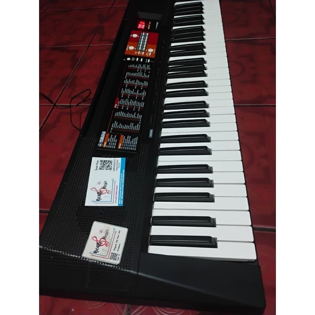 keyboard musik/ organ tunggal/ piano digital/ Yamaha psr f51 second