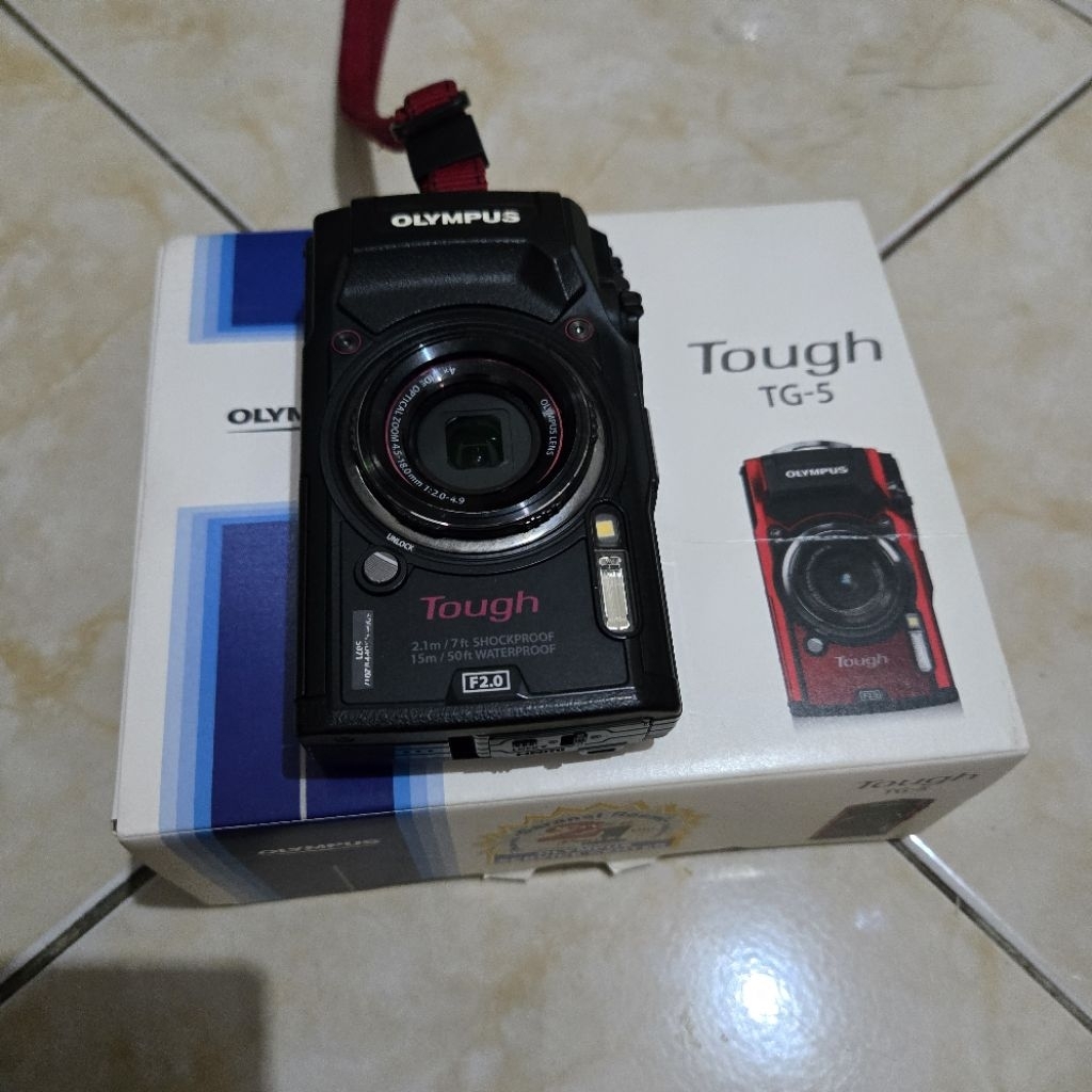Olympus Tough TG-5 Video 4K Fullset