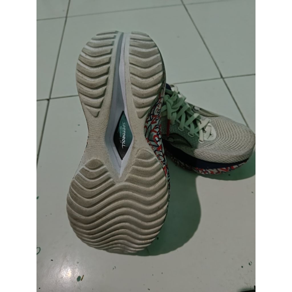 sepeda running lari saucony