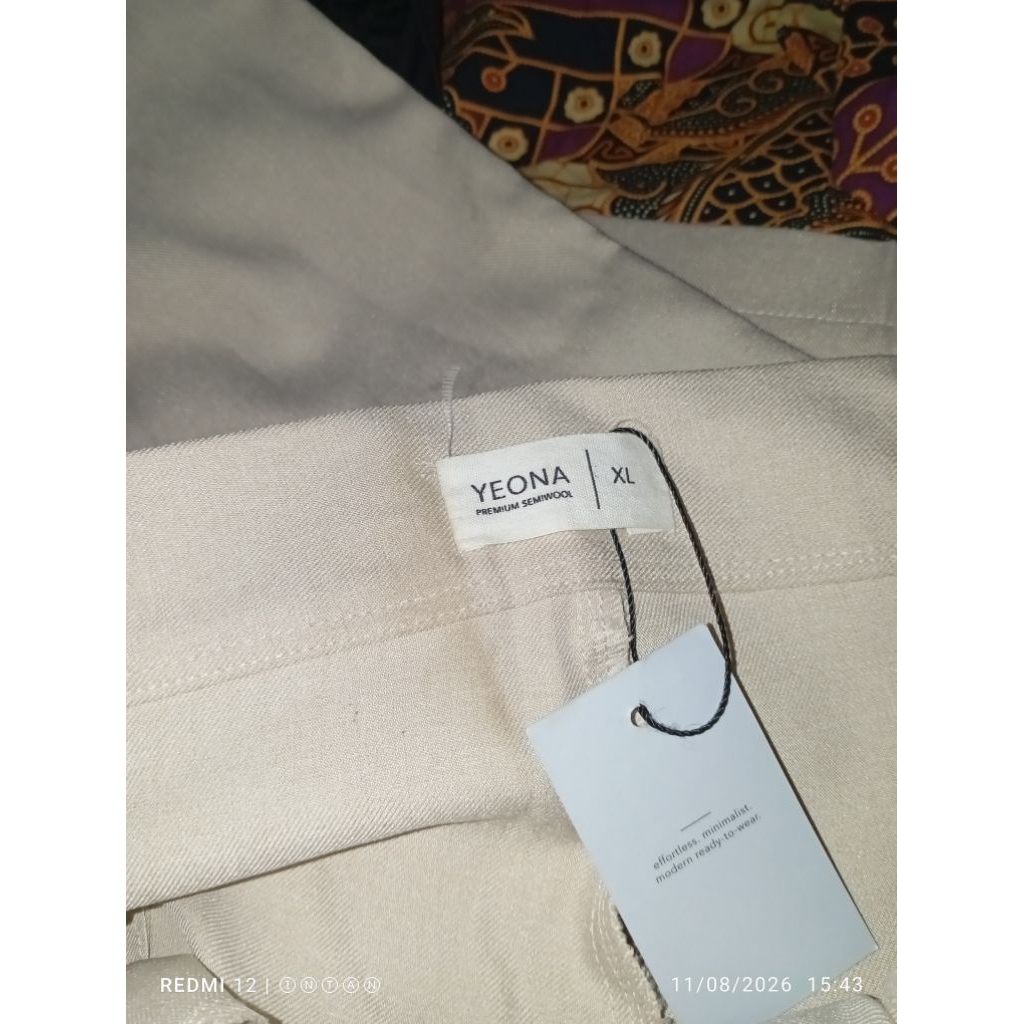 oro pantsyeona  XL NEW
