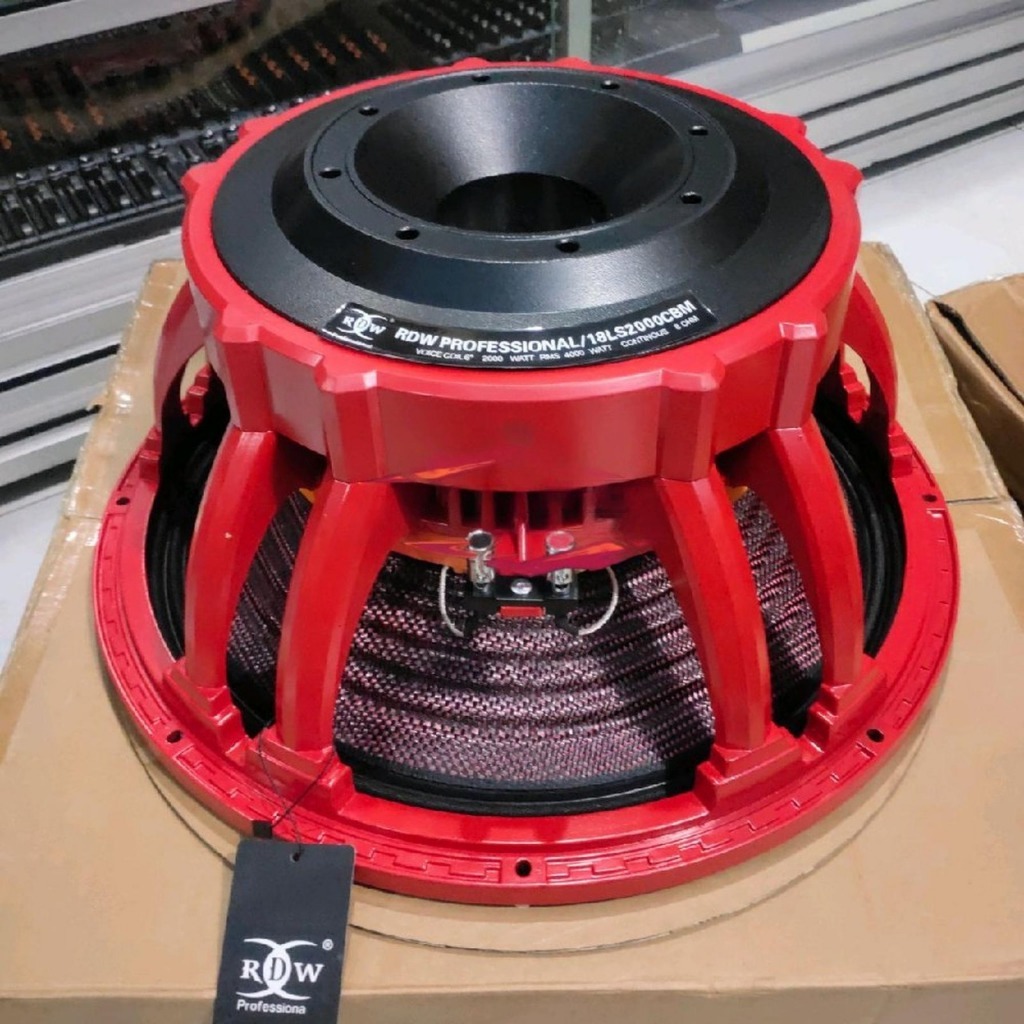 Speaker Komponen RDW 18 LS 2000 CBM Carbon Daun Carbon 18LS2000CBM 18in 18 in 4000 Watt Original 18"